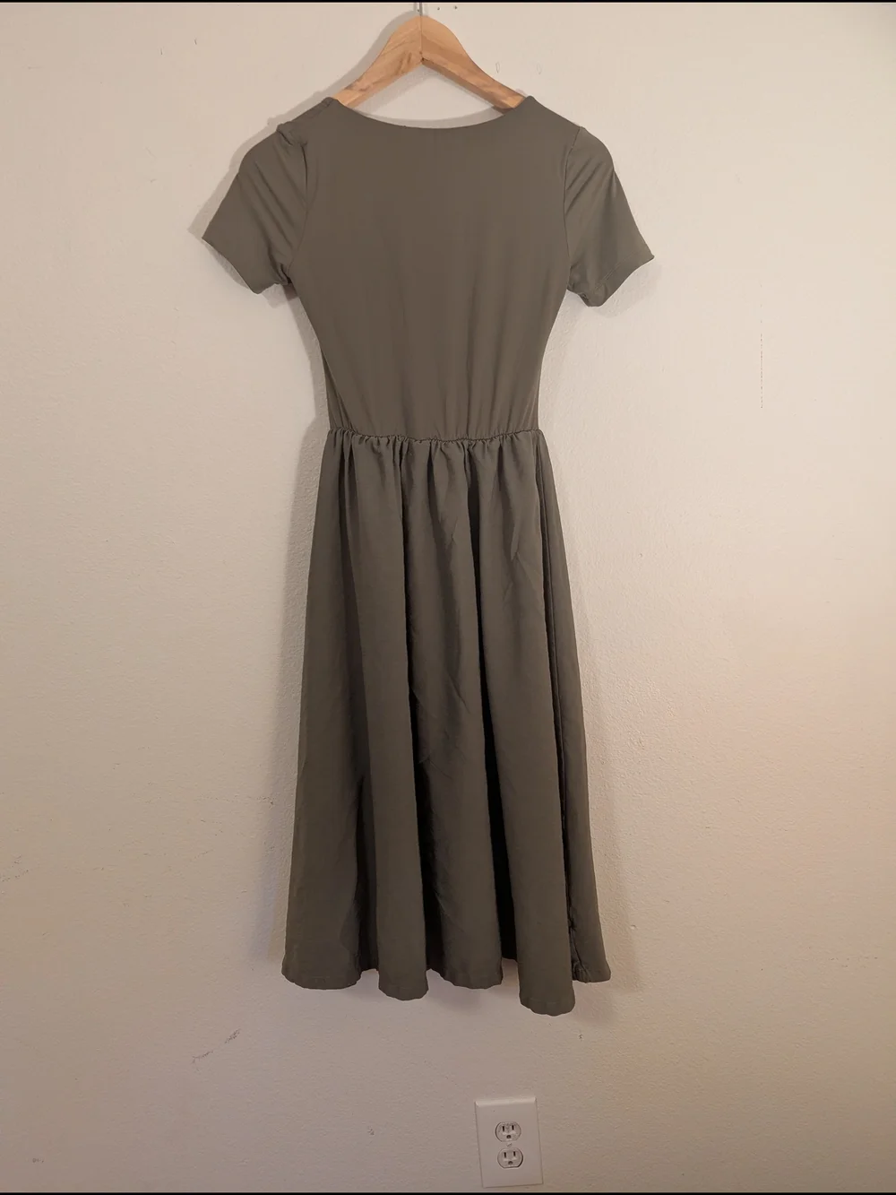 Olive Green Short Sleeve Square Neck Women's Dress - Picture 4 of 4